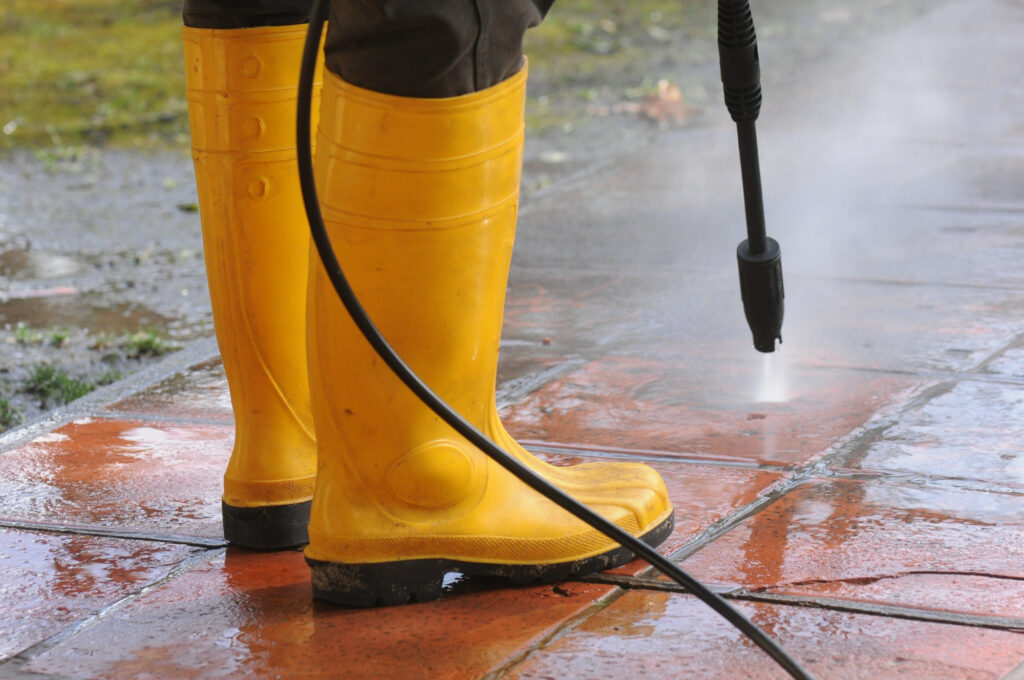High-Quality Pressure Cleaning Service in Brisbane